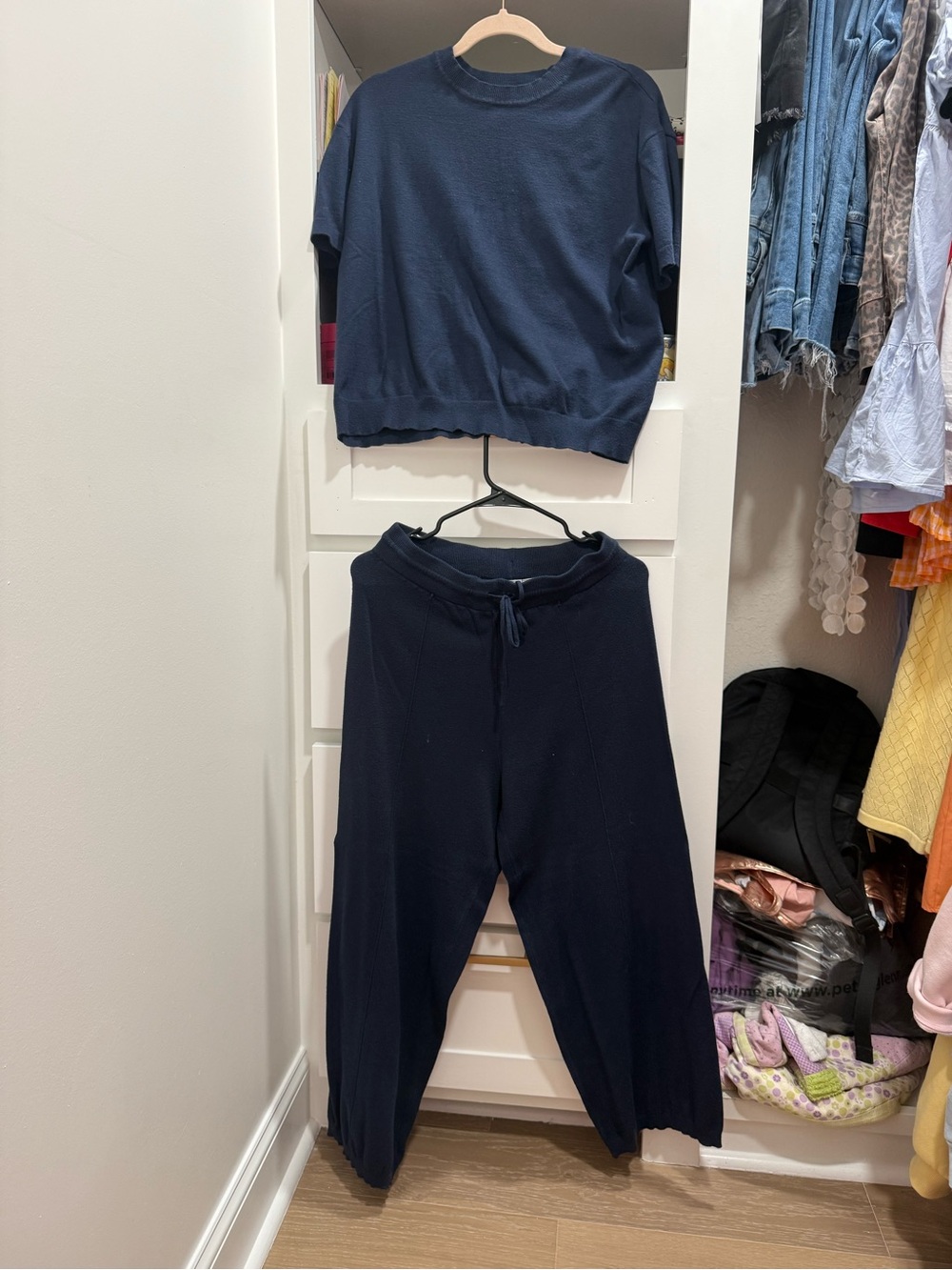 Time and Tru Navy Knit Top and Straight-Leg Pants Set